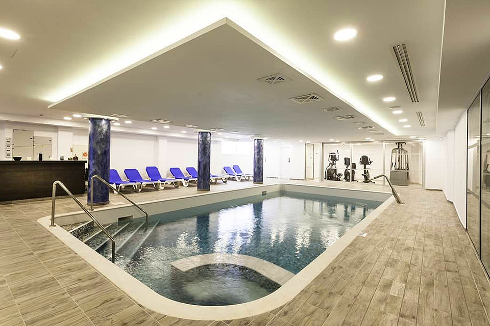 Gaia Hotel indoors Pool and Spa